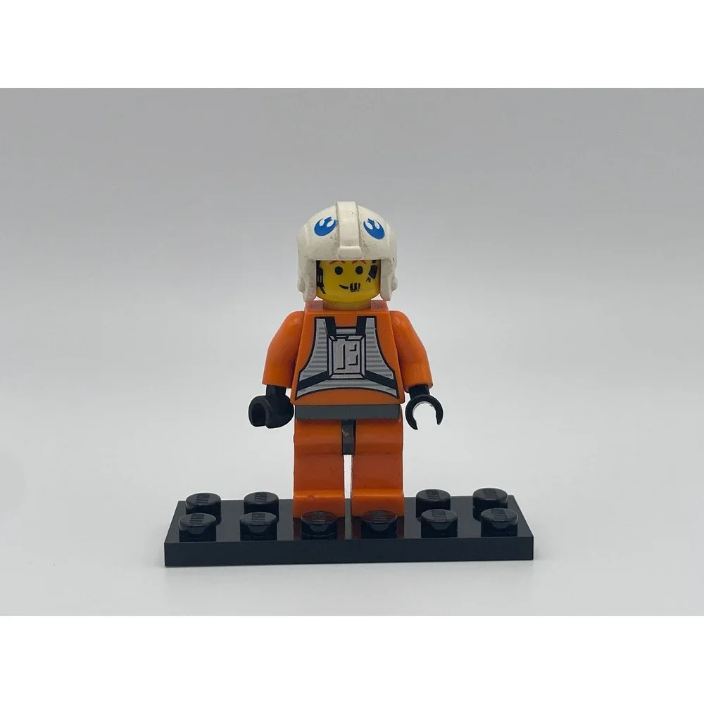 LEGO Star Wars Luke Skywalker X-Wing Pilot Minifigure Orange Flight Suit sw0090